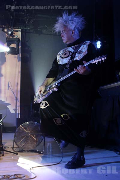 THE MELVINS - 2015-09-18 - ANGERS - Le Chabada - Roger Osborne